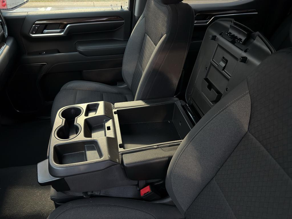 used 2022 Chevrolet Silverado 1500 car, priced at $35,980