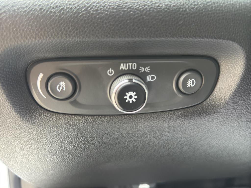 used 2019 Chevrolet Traverse car, priced at $20,249