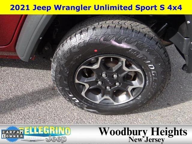 used 2021 Jeep Wrangler Unlimited car, priced at $27,487