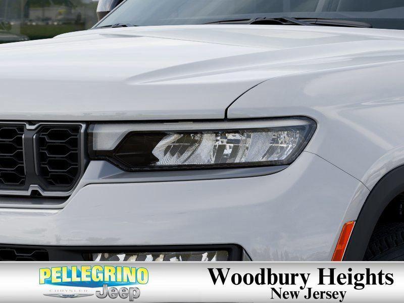 new 2026 Jeep Grand Cherokee car, priced at $50,509