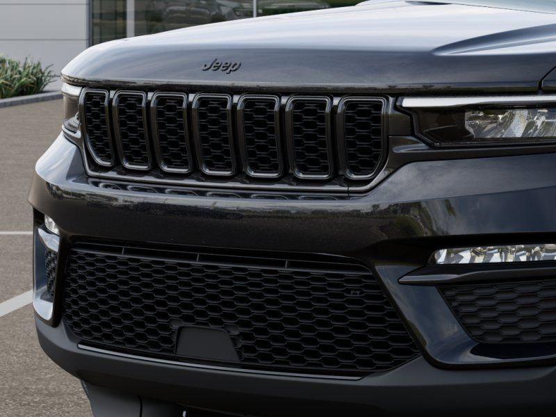 new 2025 Jeep Grand Cherokee car, priced at $49,084