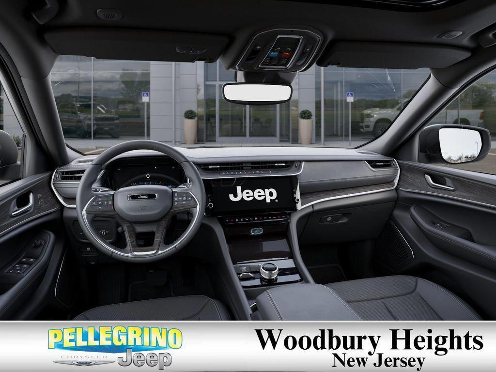 new 2026 Jeep Grand Cherokee car, priced at $54,094