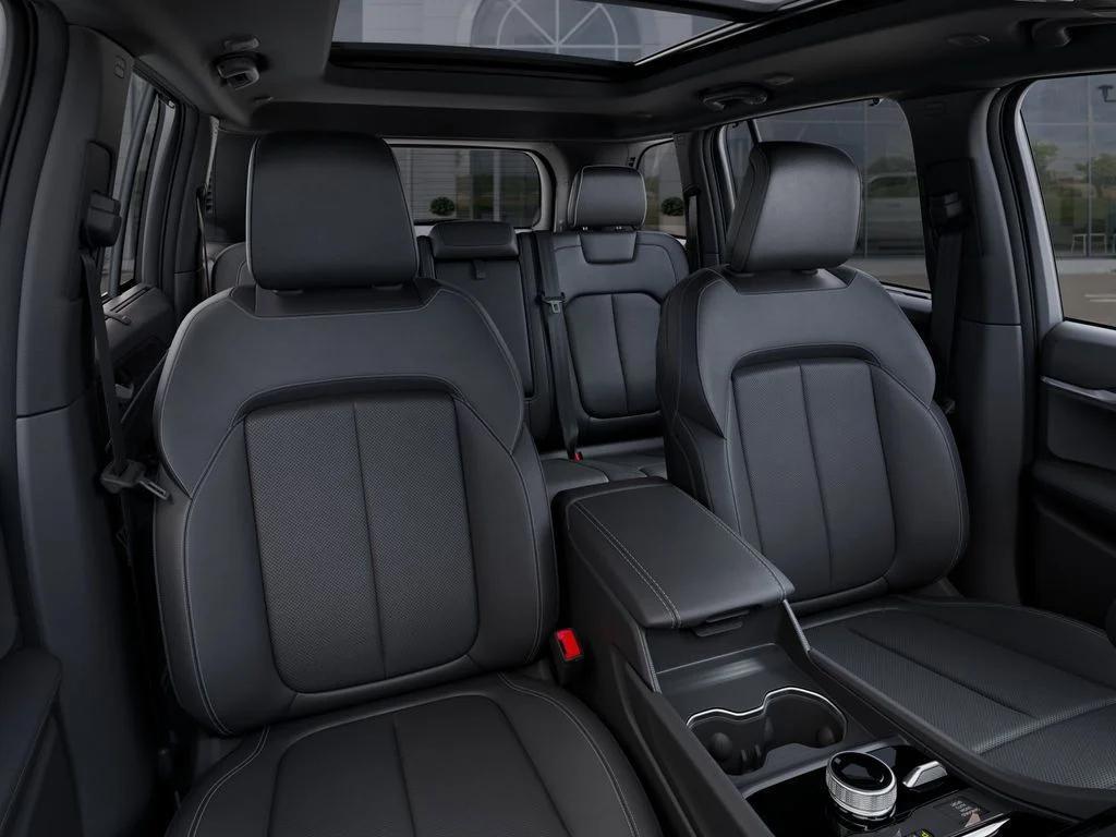 new 2025 Jeep Grand Cherokee car, priced at $53,414
