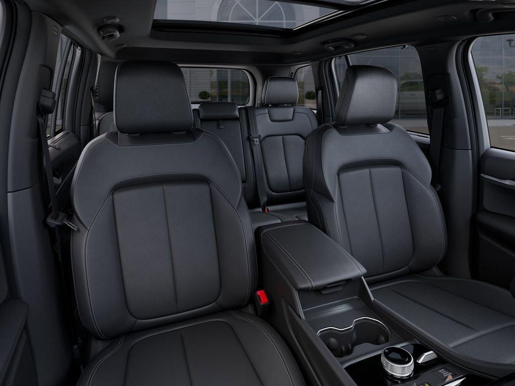 new 2025 Jeep Grand Cherokee car, priced at $51,414