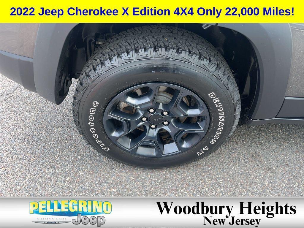 used 2022 Jeep Cherokee car, priced at $25,753
