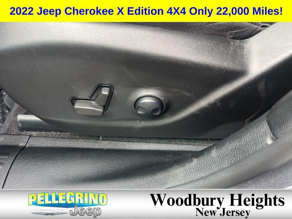 used 2022 Jeep Cherokee car, priced at $25,753