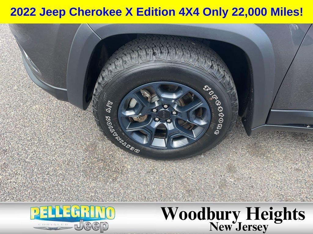 used 2022 Jeep Cherokee car, priced at $25,753