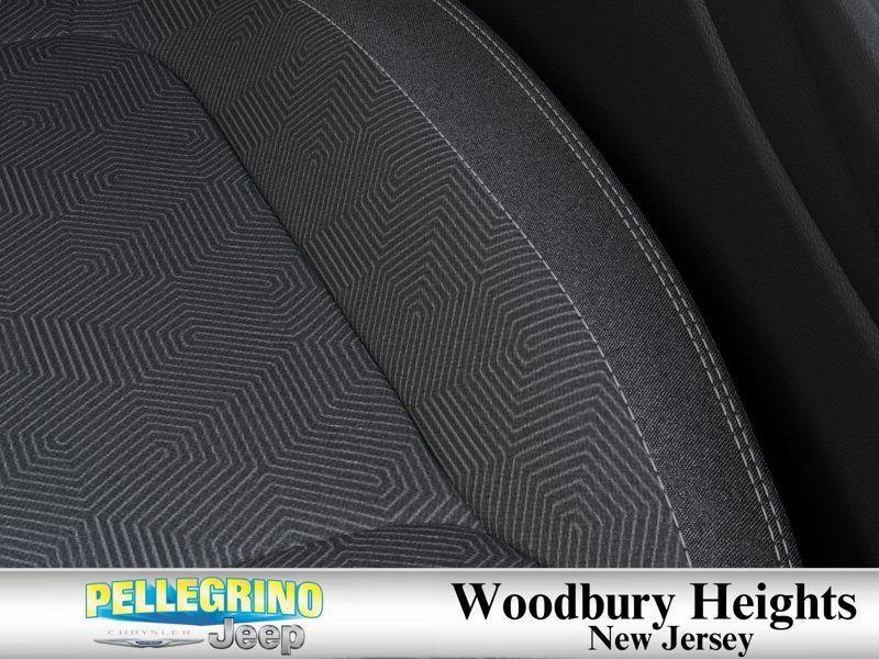 new 2026 Jeep Cherokee car, priced at $40,594