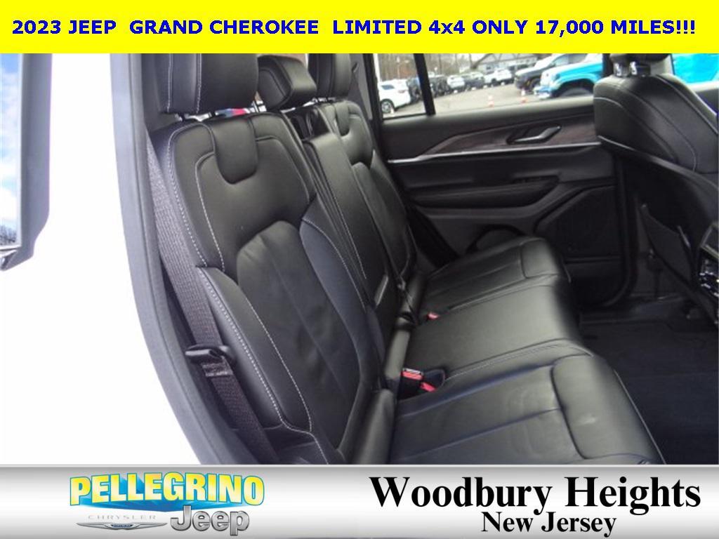 used 2023 Jeep Grand Cherokee car, priced at $33,098