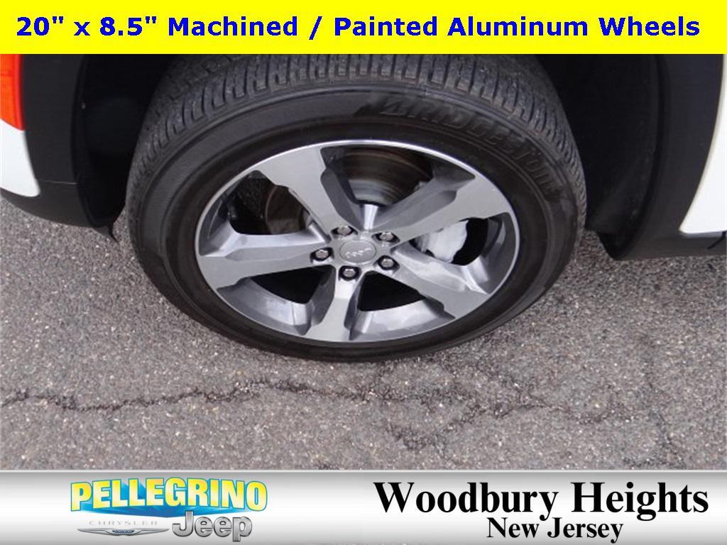 used 2023 Jeep Grand Cherokee car, priced at $33,098