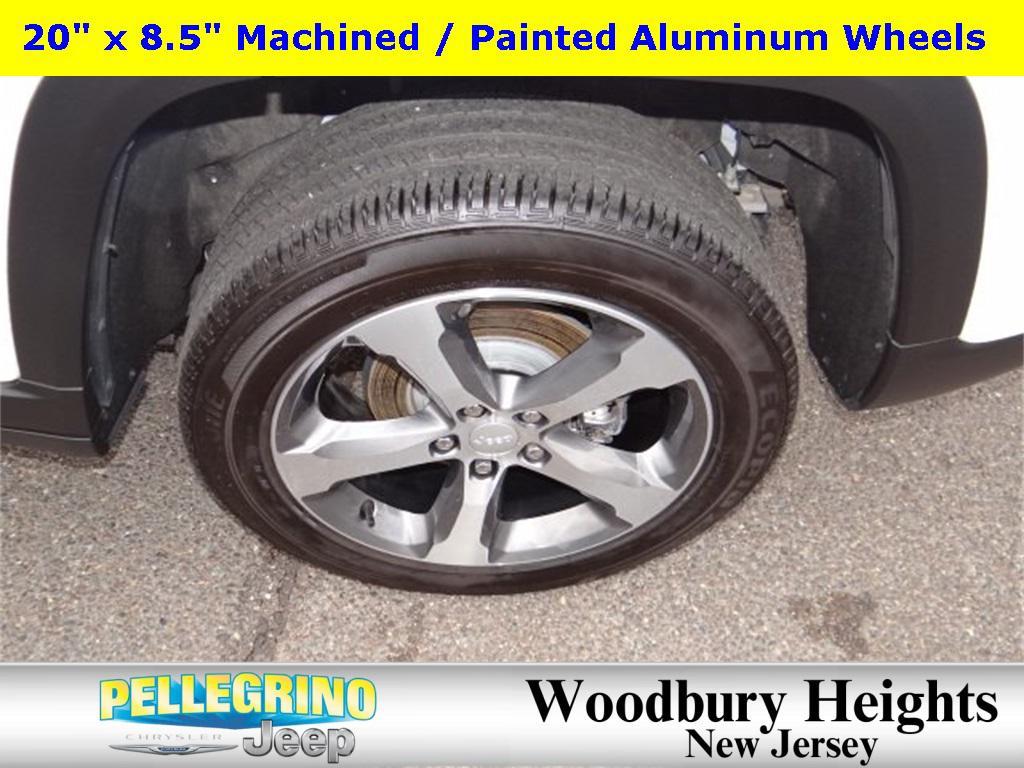 used 2023 Jeep Grand Cherokee car, priced at $33,098