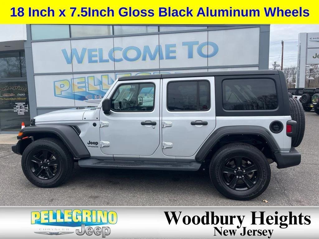 used 2022 Jeep Wrangler Unlimited car, priced at $33,487