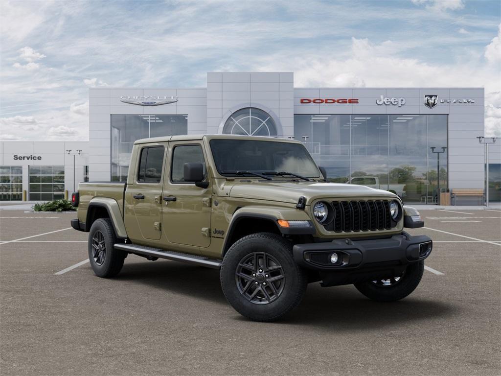 new 2025 Jeep Gladiator car, priced at $51,425