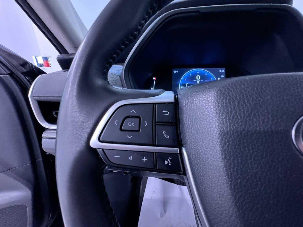 used 2025 Toyota Grand Highlander car, priced at $46,980