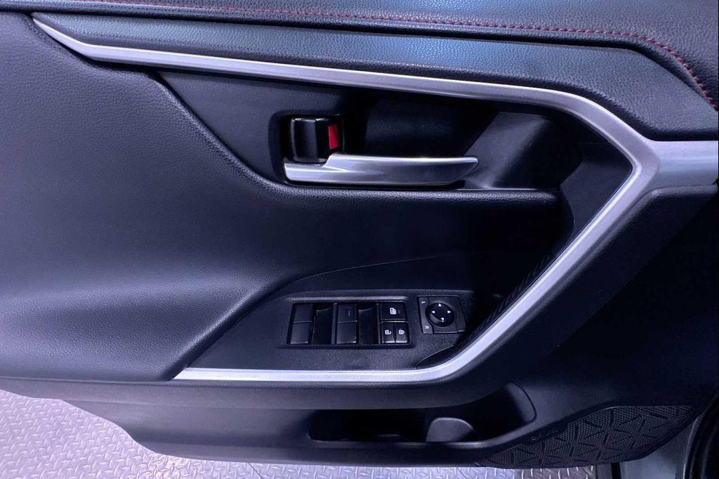 used 2020 Toyota RAV4 car, priced at $18,995