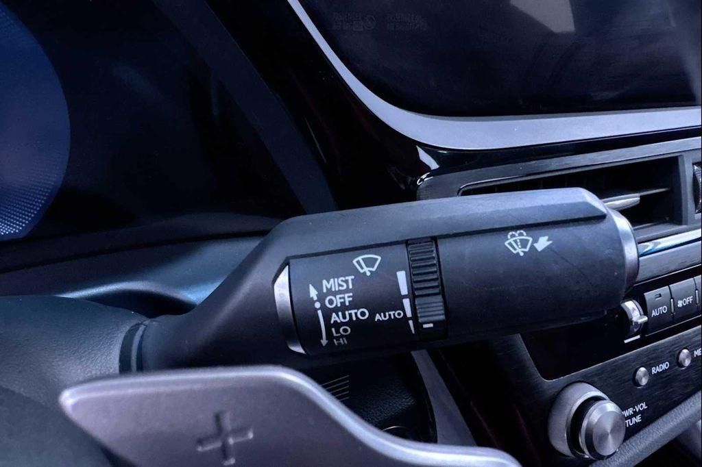 used 2023 Lexus ES 350 car, priced at $38,895