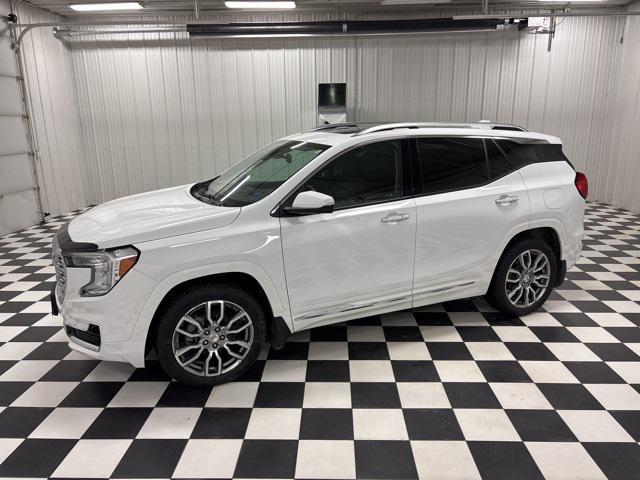 used 2023 GMC Terrain car, priced at $27,105