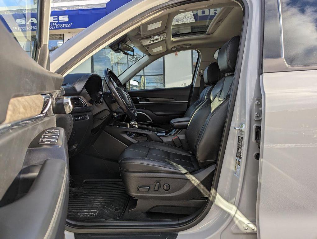 used 2022 Kia Telluride car, priced at $24,998