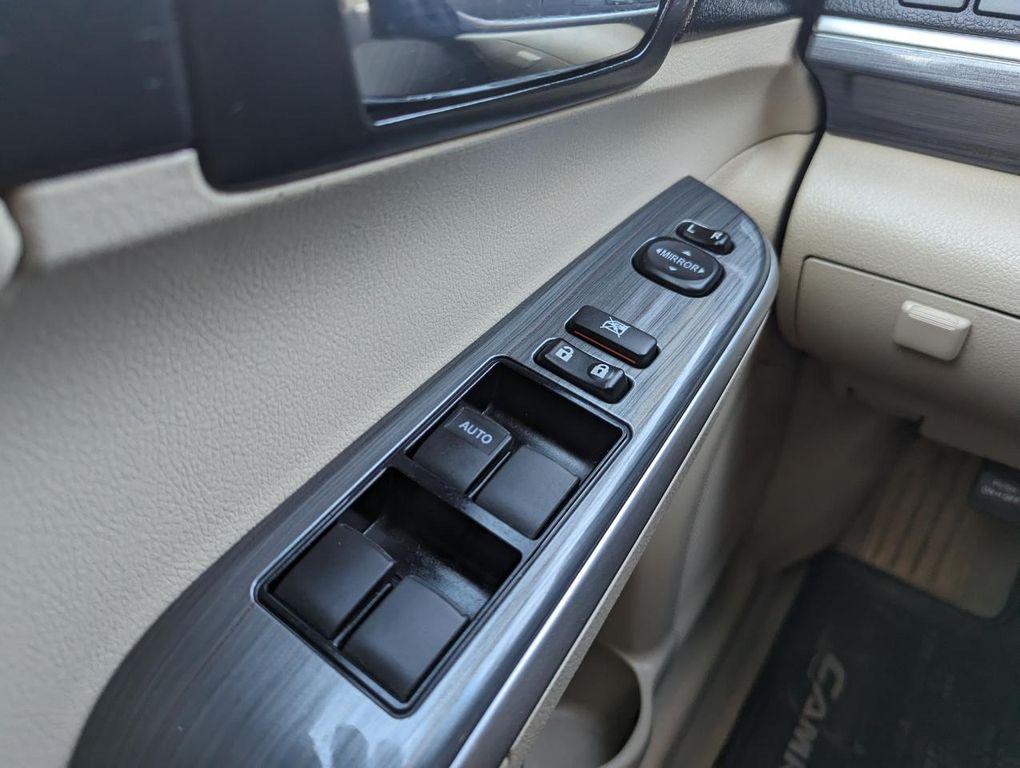 used 2013 Toyota Camry Hybrid car, priced at $16,998