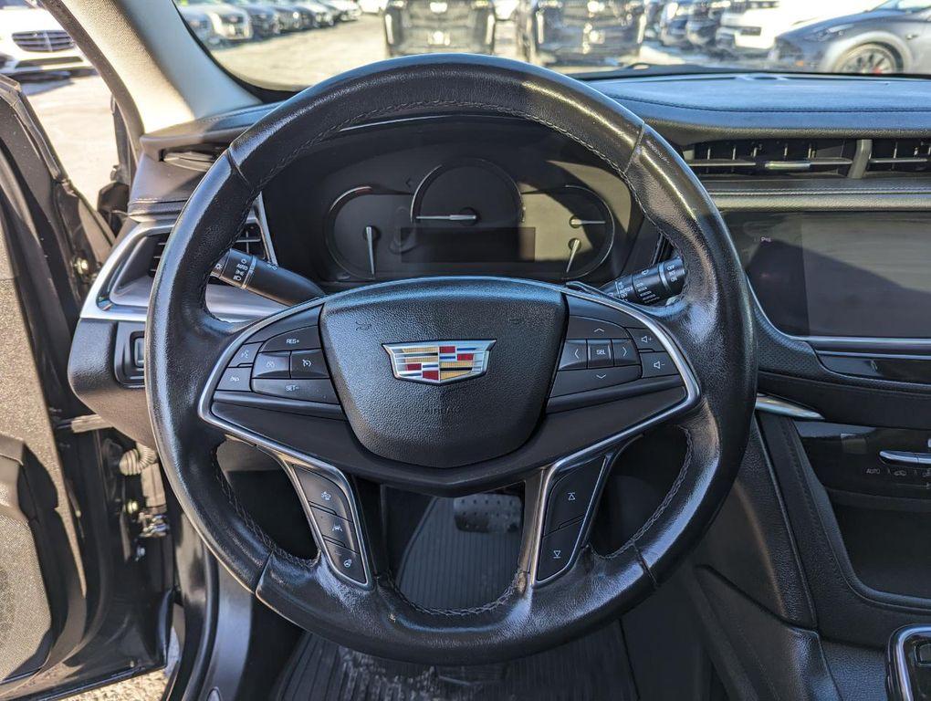 used 2019 Cadillac XT5 car, priced at $23,998