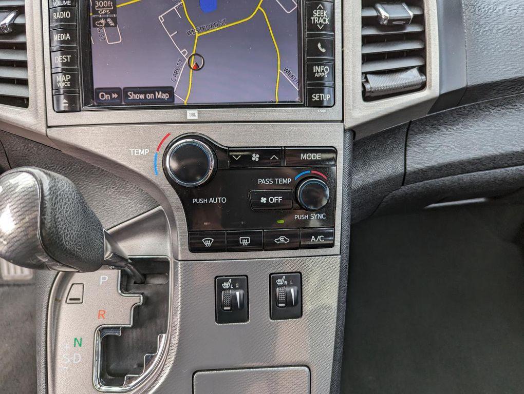 2014 Gray Toyota Venza