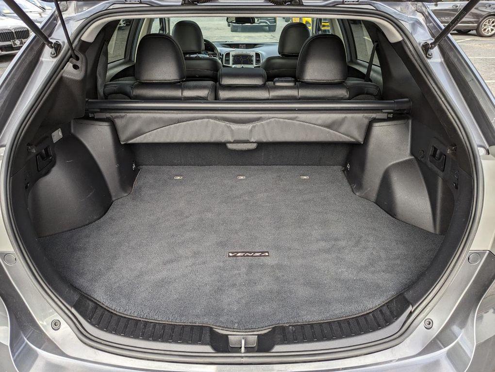 2014 Gray Toyota Venza