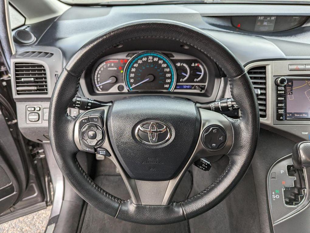 2014 Gray Toyota Venza