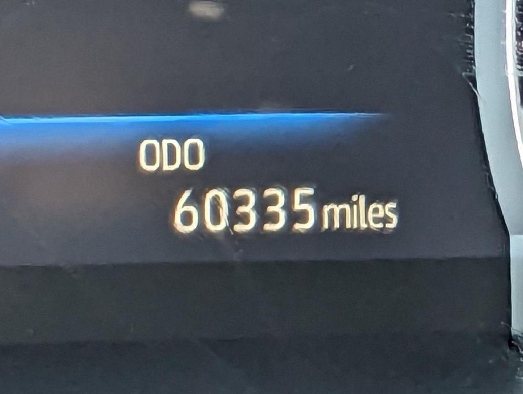 used 2022 Toyota Highlander car, priced at $37,998