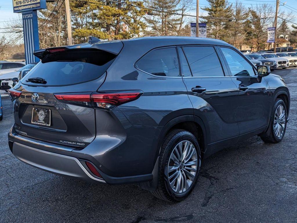 used 2022 Toyota Highlander car, priced at $37,998