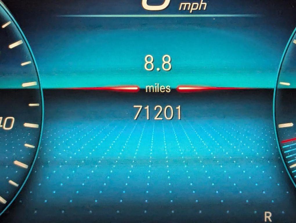 used 2021 Mercedes-Benz GLB 250 car, priced at $21,298