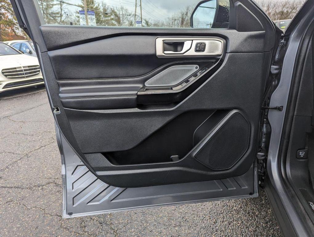 used 2021 Ford Explorer car, priced at $30,998