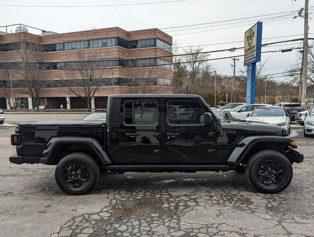used 2022 Jeep Gladiator car, priced at $32,998