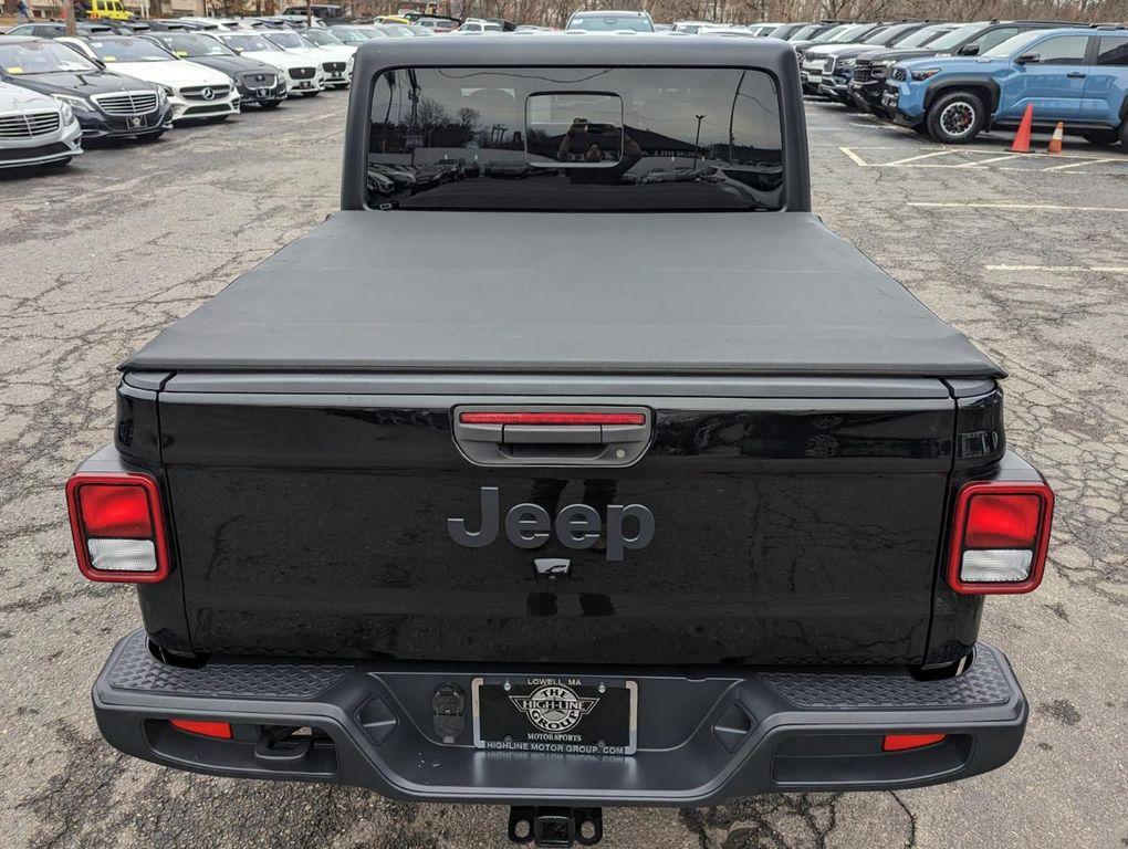 used 2022 Jeep Gladiator car, priced at $32,998