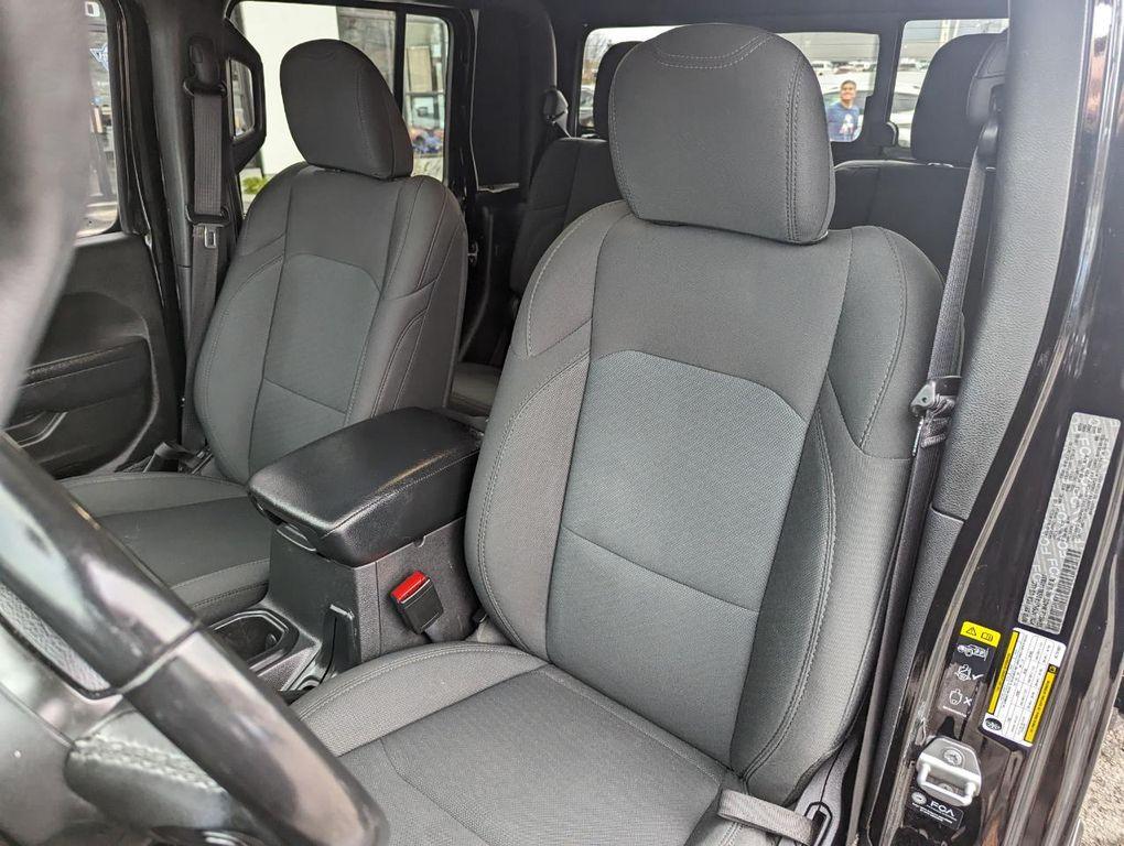 used 2022 Jeep Gladiator car, priced at $32,998