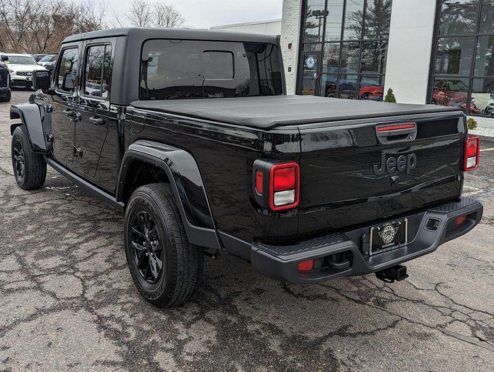 used 2022 Jeep Gladiator car, priced at $32,998
