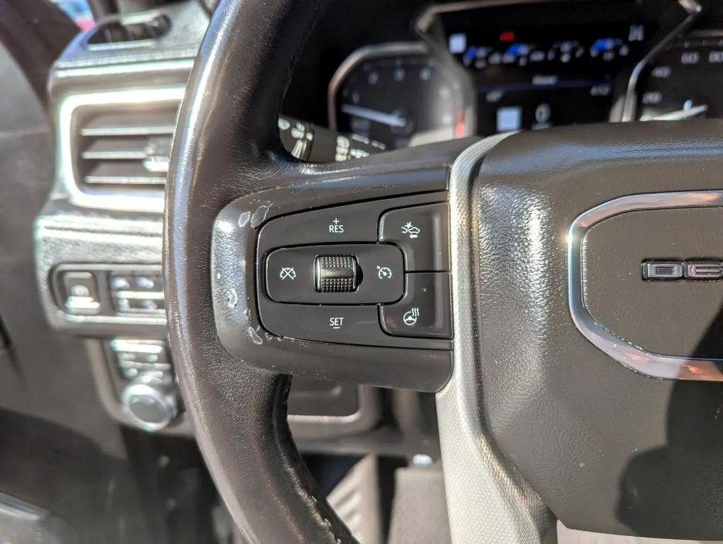 used 2021 GMC Yukon XL car, priced at $45,998