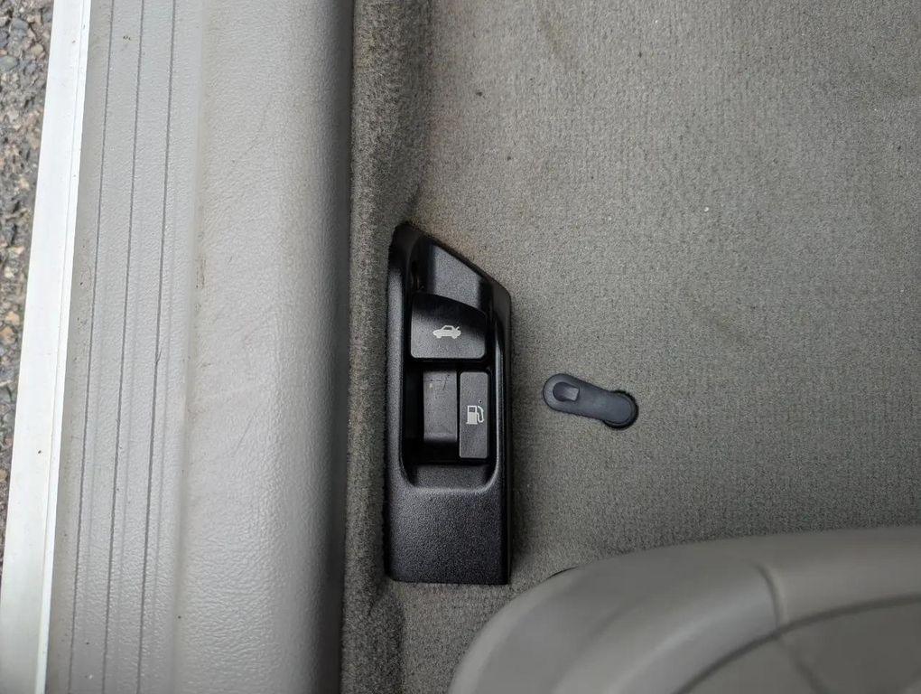 used 2009 Toyota Camry car, priced at $11,998