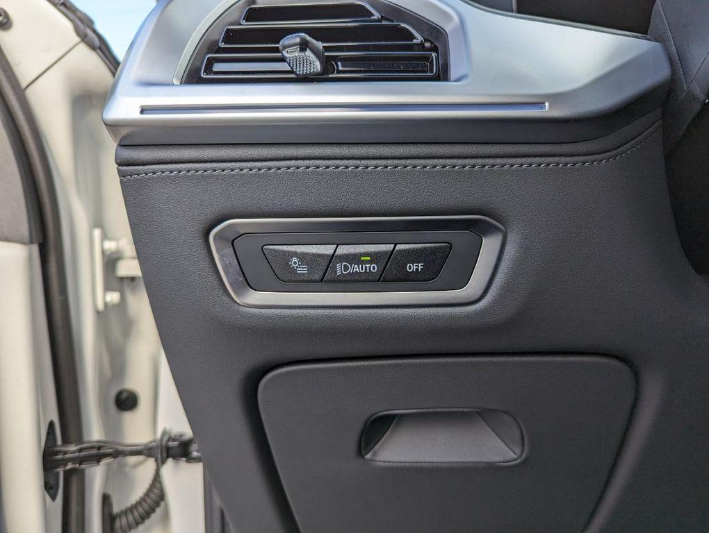 used 2025 BMW XM car, priced at $109,998