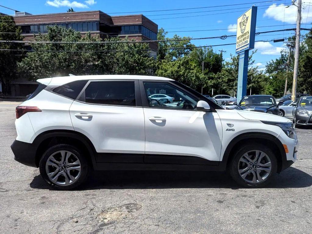 used 2023 Kia Seltos car, priced at $17,998