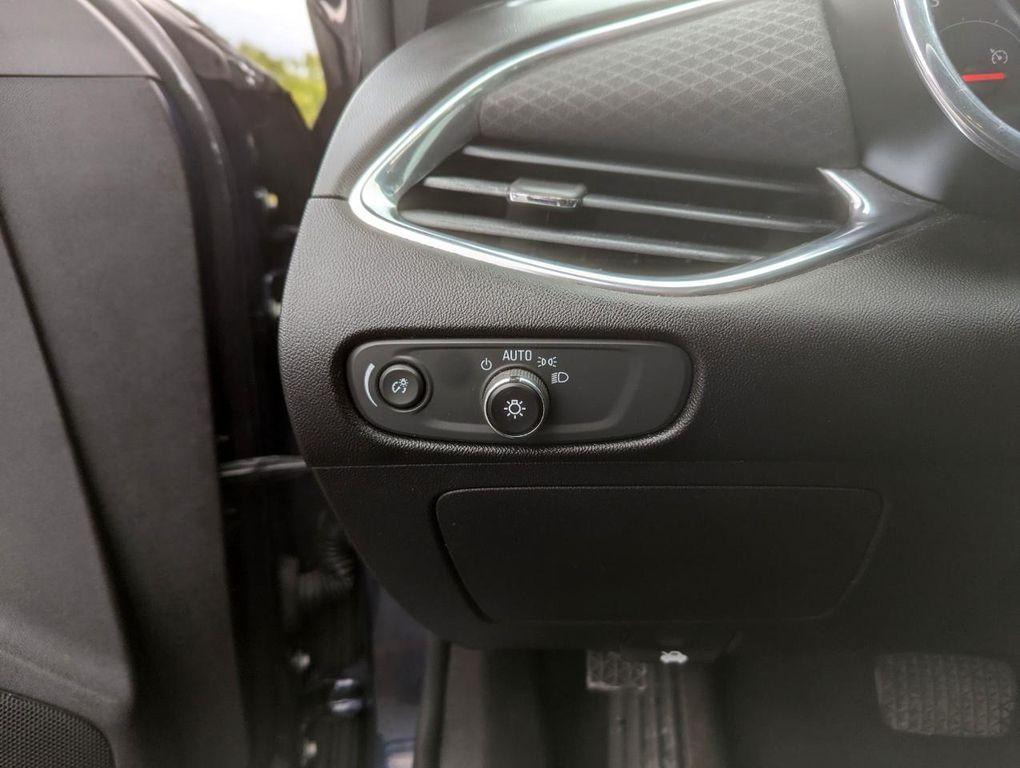 used 2017 Chevrolet Malibu car, priced at $10,998