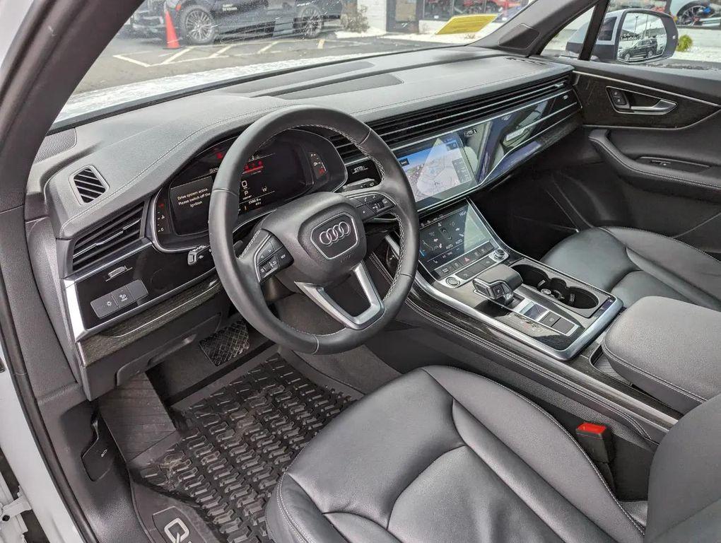 used 2025 Audi Q7 car, priced at $57,798