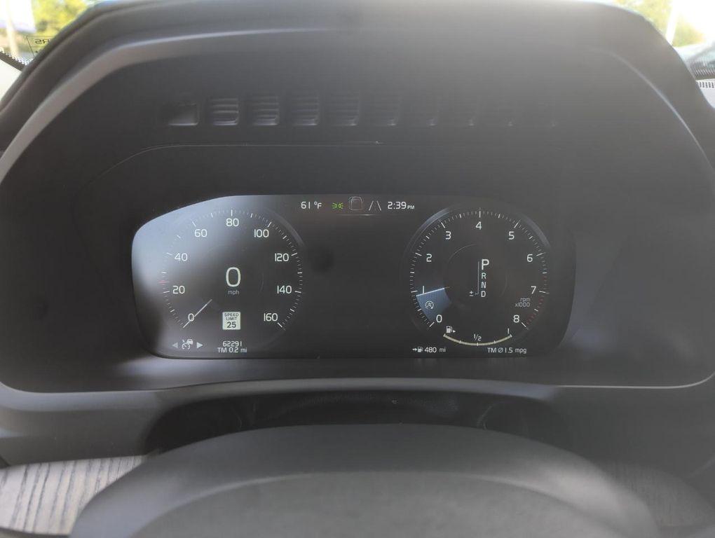 used 2021 Volvo XC90 car, priced at $32,498