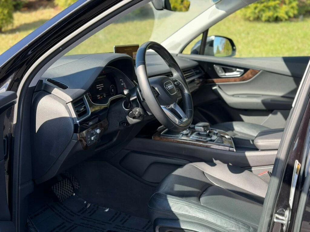 used 2018 Audi Q7 car, priced at $19,480