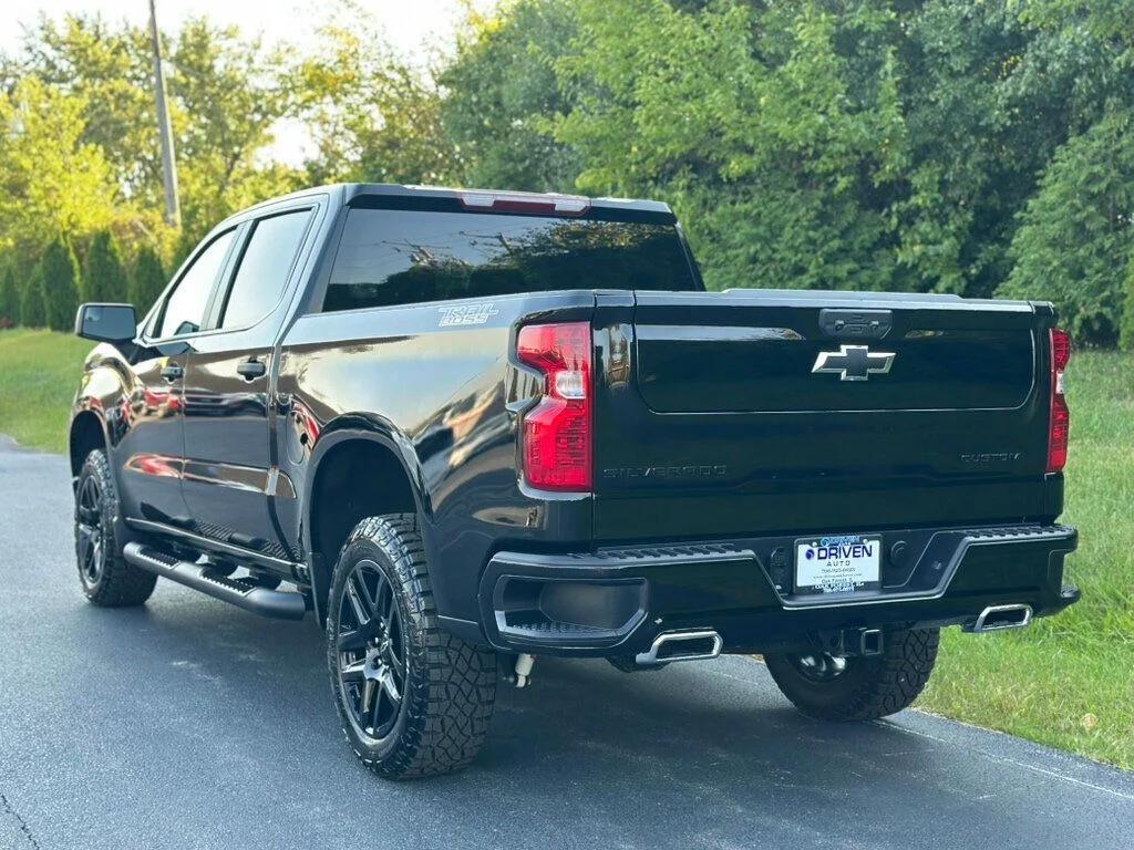 used 2025 Chevrolet Silverado 1500 car, priced at $45,980