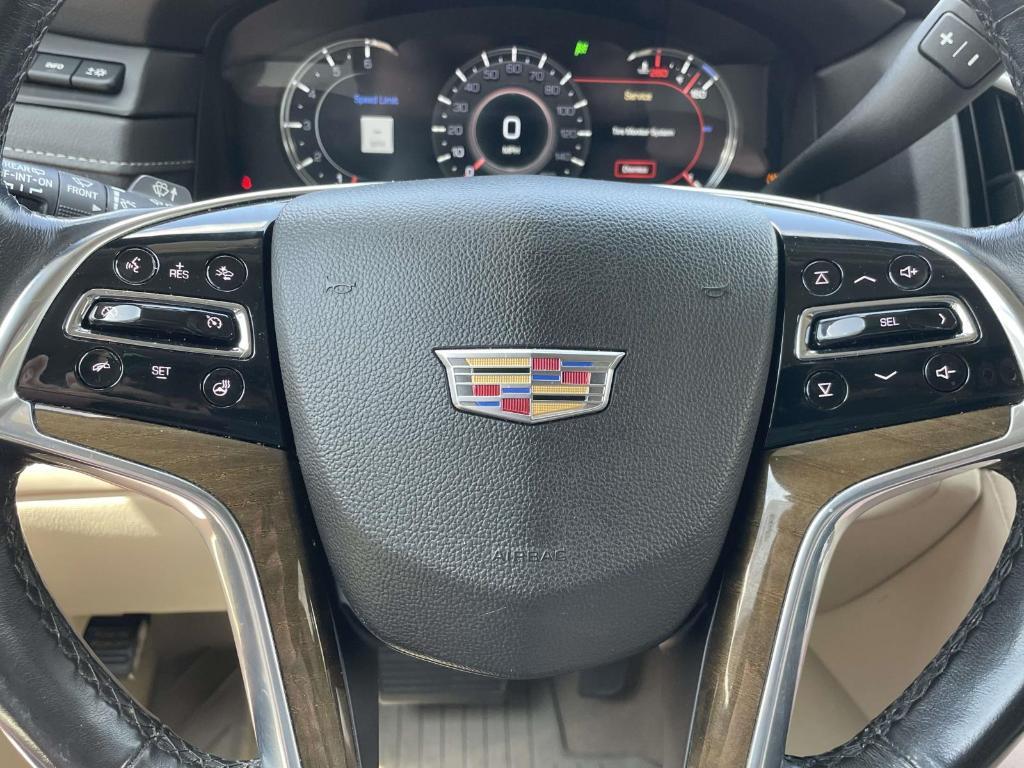used 2020 Cadillac Escalade ESV car, priced at $38,779