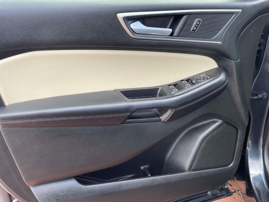 used 2024 Ford Edge car, priced at $24,800