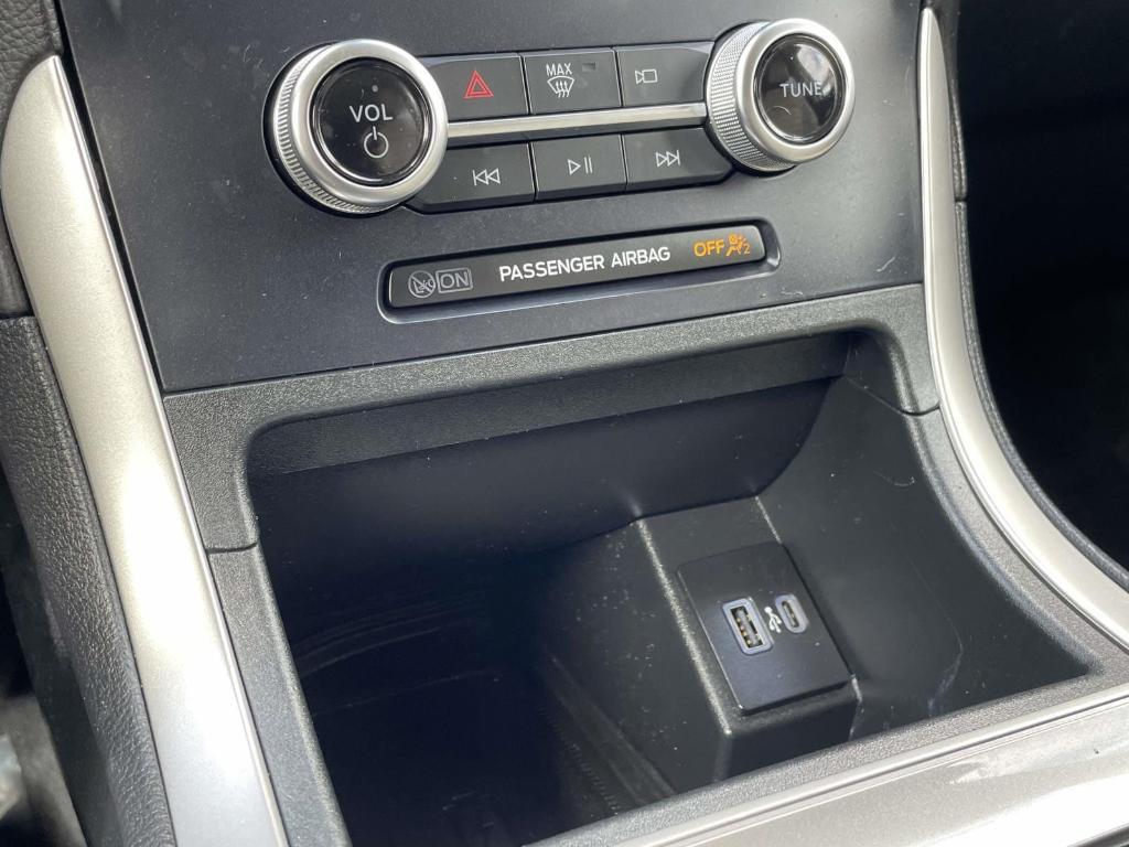 used 2024 Ford Edge car, priced at $24,800