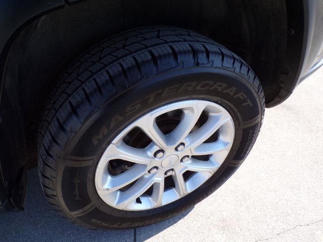 used 2021 Jeep Grand Cherokee car, priced at $21,995