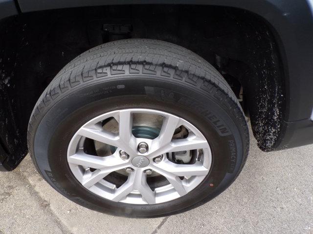 used 2021 Jeep Grand Cherokee L car, priced at $27,995