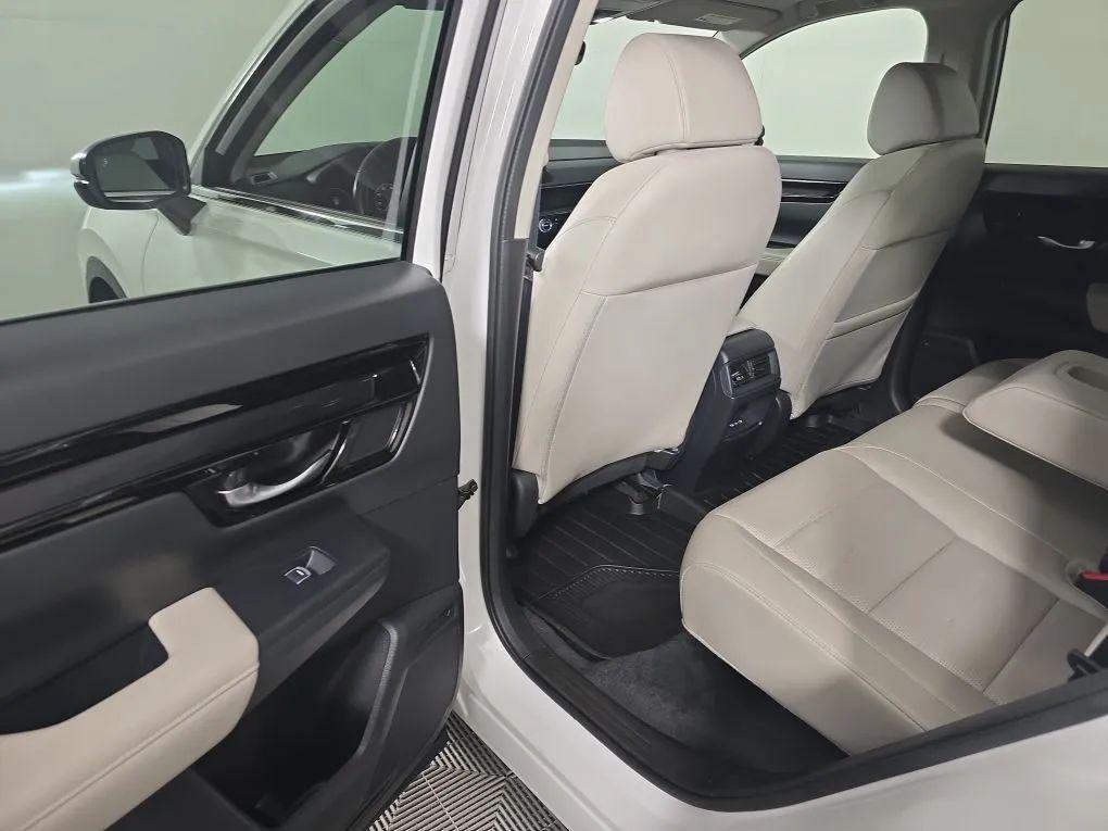 used 2024 Honda CR-V car, priced at $31,977